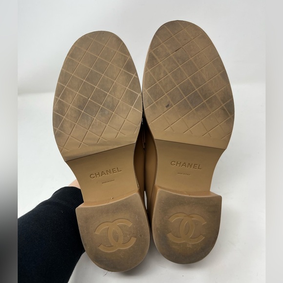Chanel Calfskin Leather Platform Tan CC size 38 EU 7-7.5 US - Picture 4 of 8